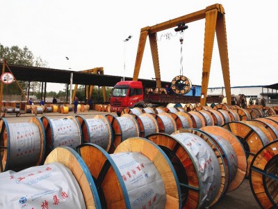  回收废品电缆线多少钱一米的计算公式：手把手教你算清价格